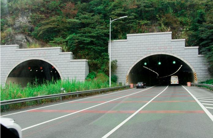 隧道无线传输用什么设备好？