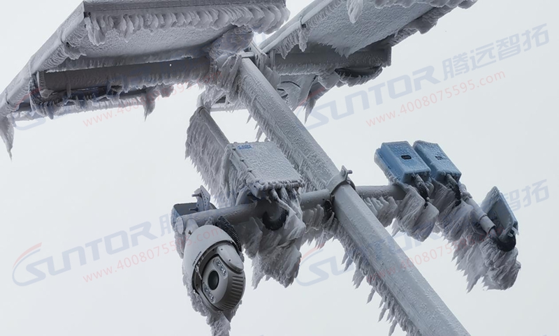 无线传输设备在冰雪中屹立不倒 无线传输设备