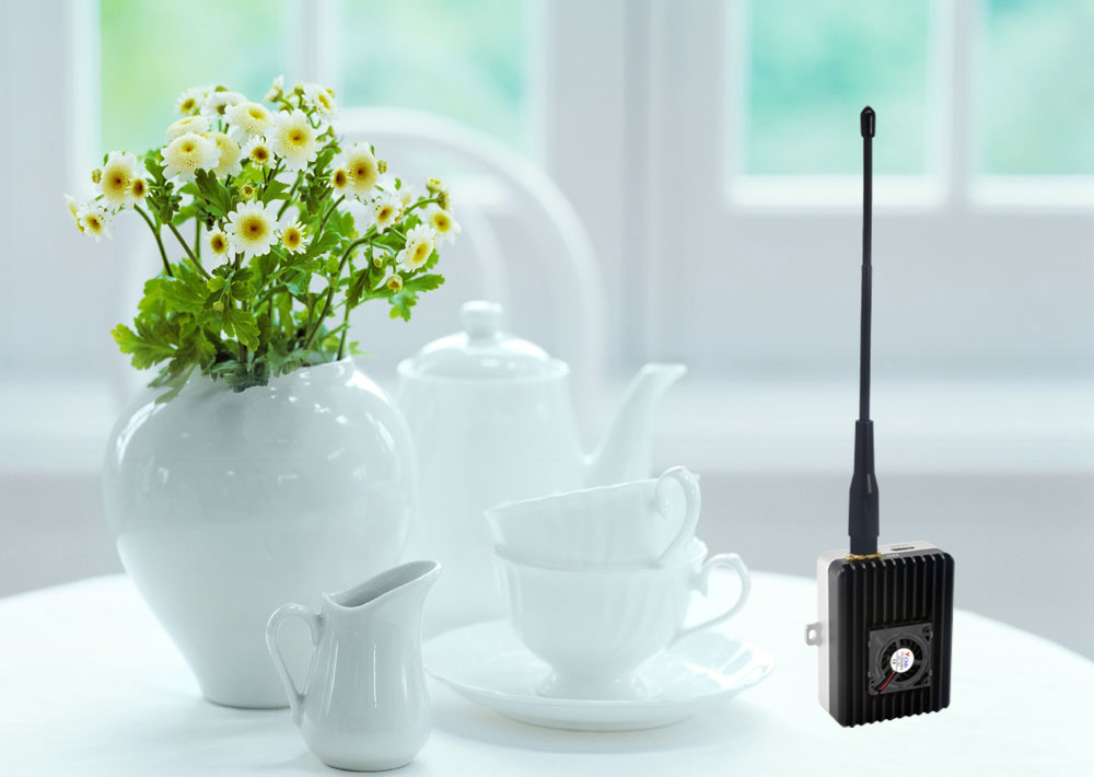 无线移动视频设备的双向语音型和Cofdm接收器简介