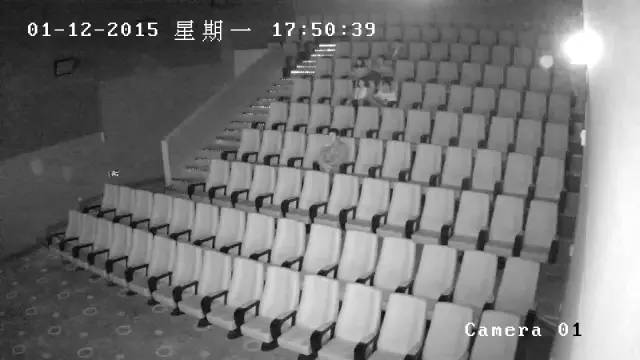 影院观众席监控画面
